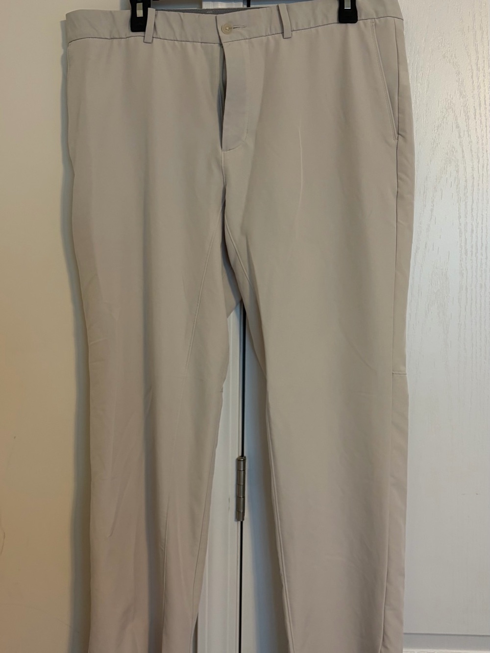 Nike Men's Light Beige Chino Pants